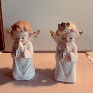 Pair Vintage Praying Angels 👼 w/ gold trim